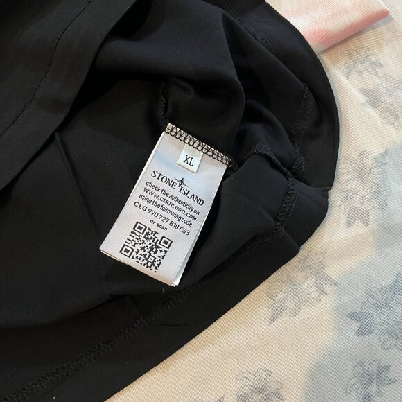 Stone Island Logo Crewneck Black Short Sleeve T-Shirt - Picture 5 of 7